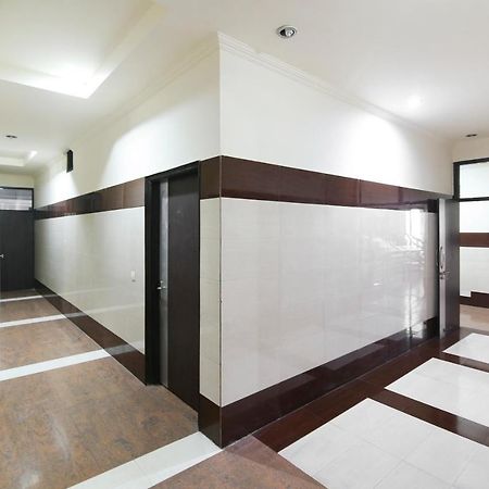 Capital O 68148 Hotel Shree Jee Palace Ghaziabad Eksteriør billede